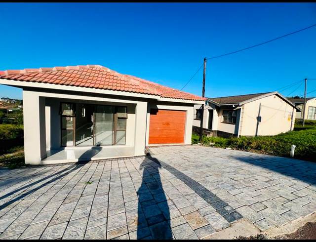 6 BEDROOM HOUSE FOR SALE IN ILLOVO